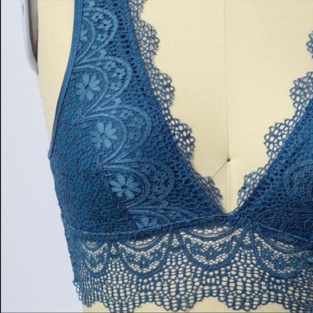 Teal Bralettes - Picture 2 of 3